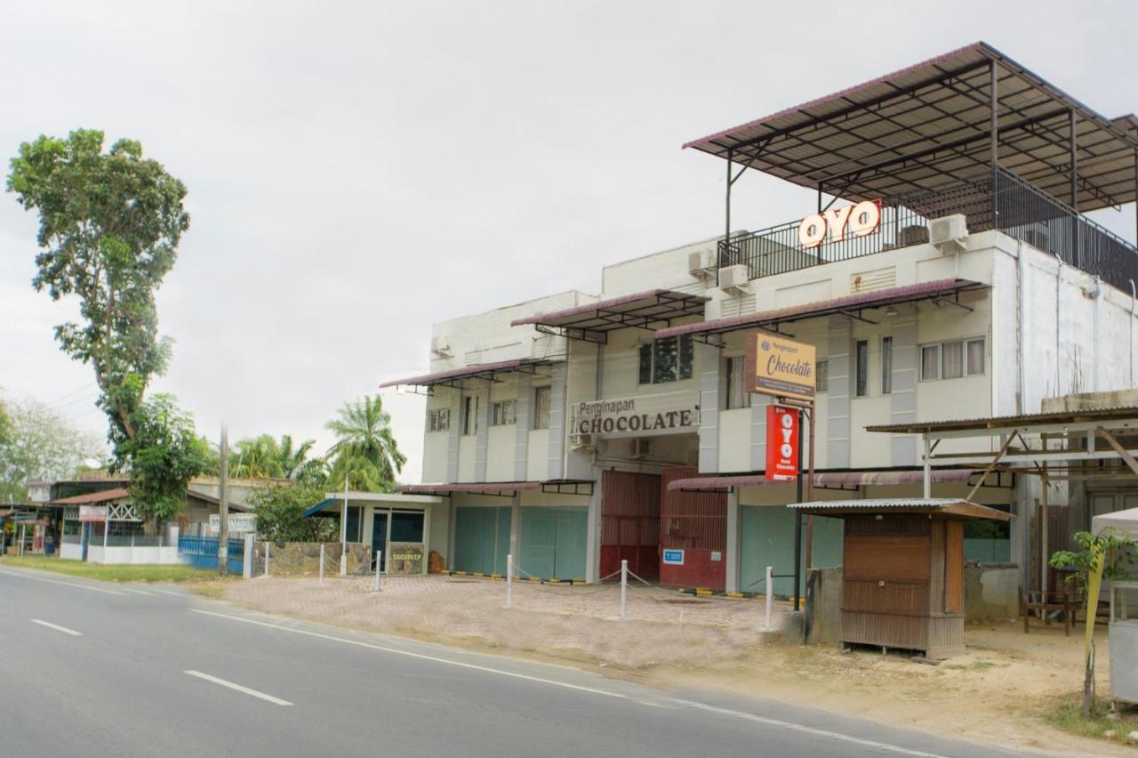 Oyo 2598 Hotel Chocolate Langsa Bagian luar foto
